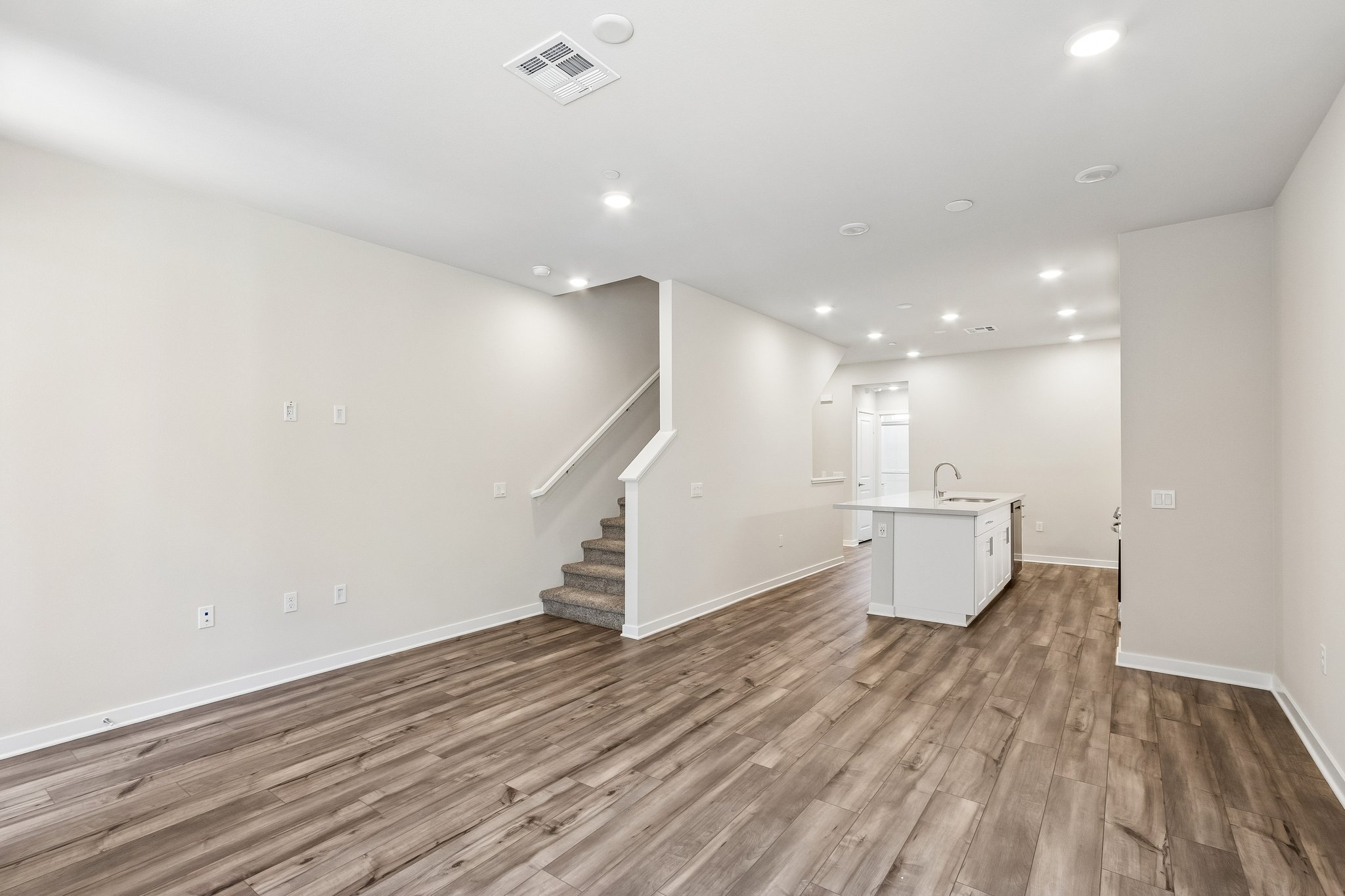 0033 4007 Valley Oak Lane