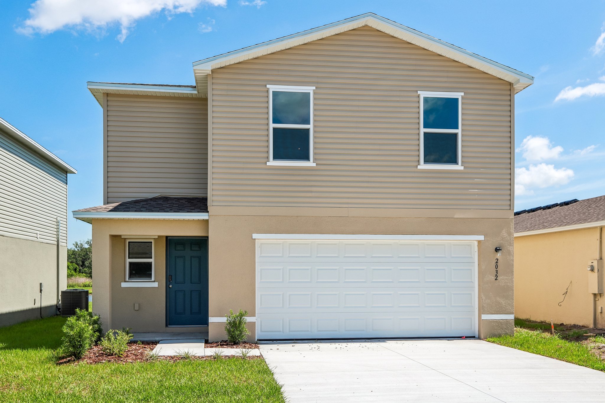 A house with garages and a garage.